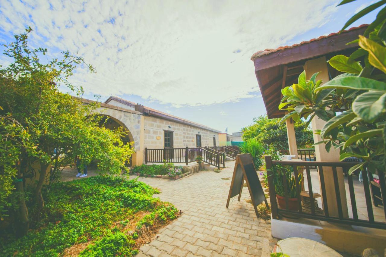 Castle Karpasia Guest House Authentic Atmosphere ! Rizokarpaso Екстер'єр фото